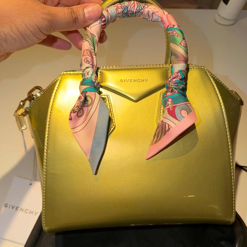 Givenchy Mini Antigona metallic green patent calfskin bag BRAND NEW W TAGS
